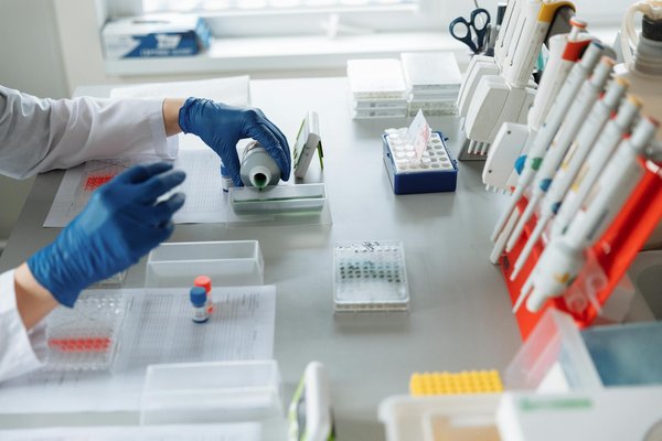 Comment les déchets électroniques polluent-ils notre santé ?